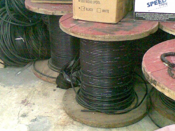 FIBRA OPTICA MONOMODO Y MULTIMODO